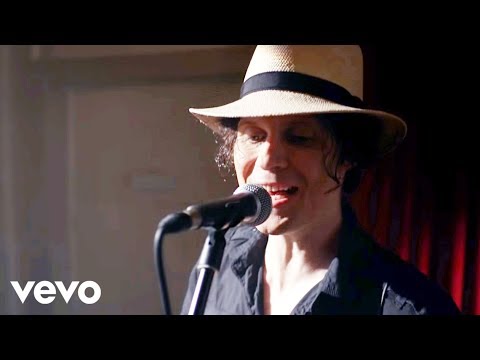 The Fratellis - Baby Don&#039;t You Lie To Me! (Official Video)
